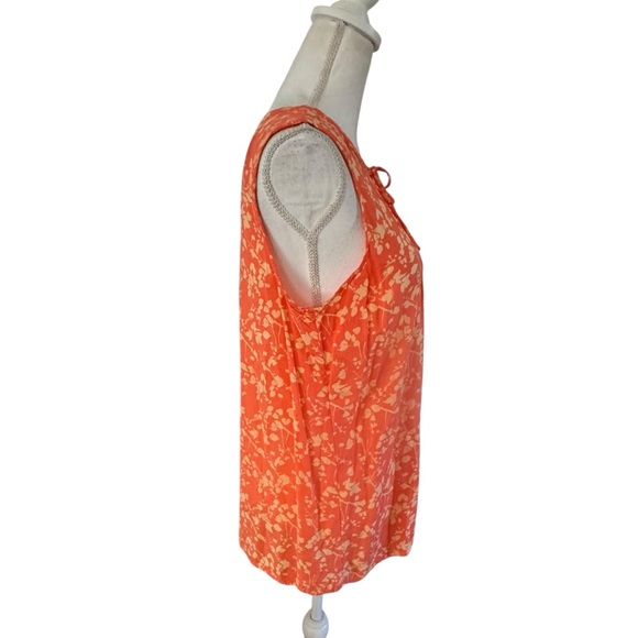 The North Face Woman’s sleeveless leaf print top size Large - Picture 4 of 6